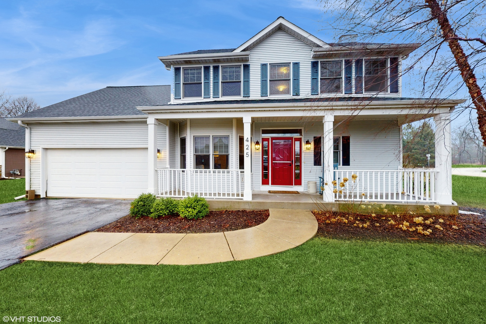 425 Maple Lane Property Photo