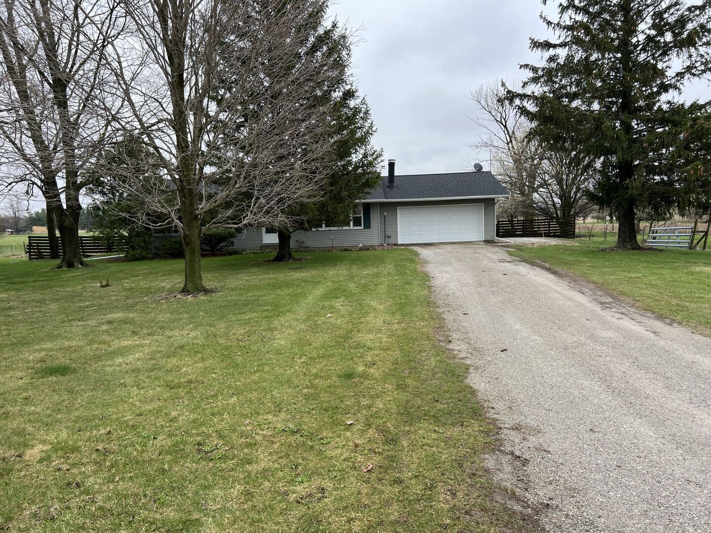 8551 E 2100 North Road Property Photo 1