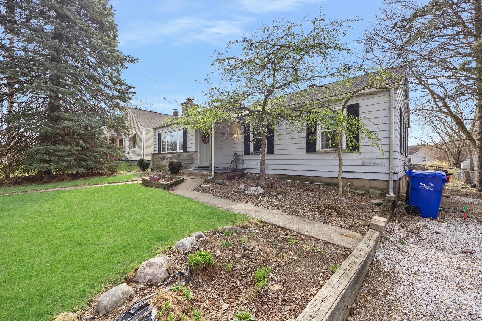 632 E Toledo Avenue Property Photo
