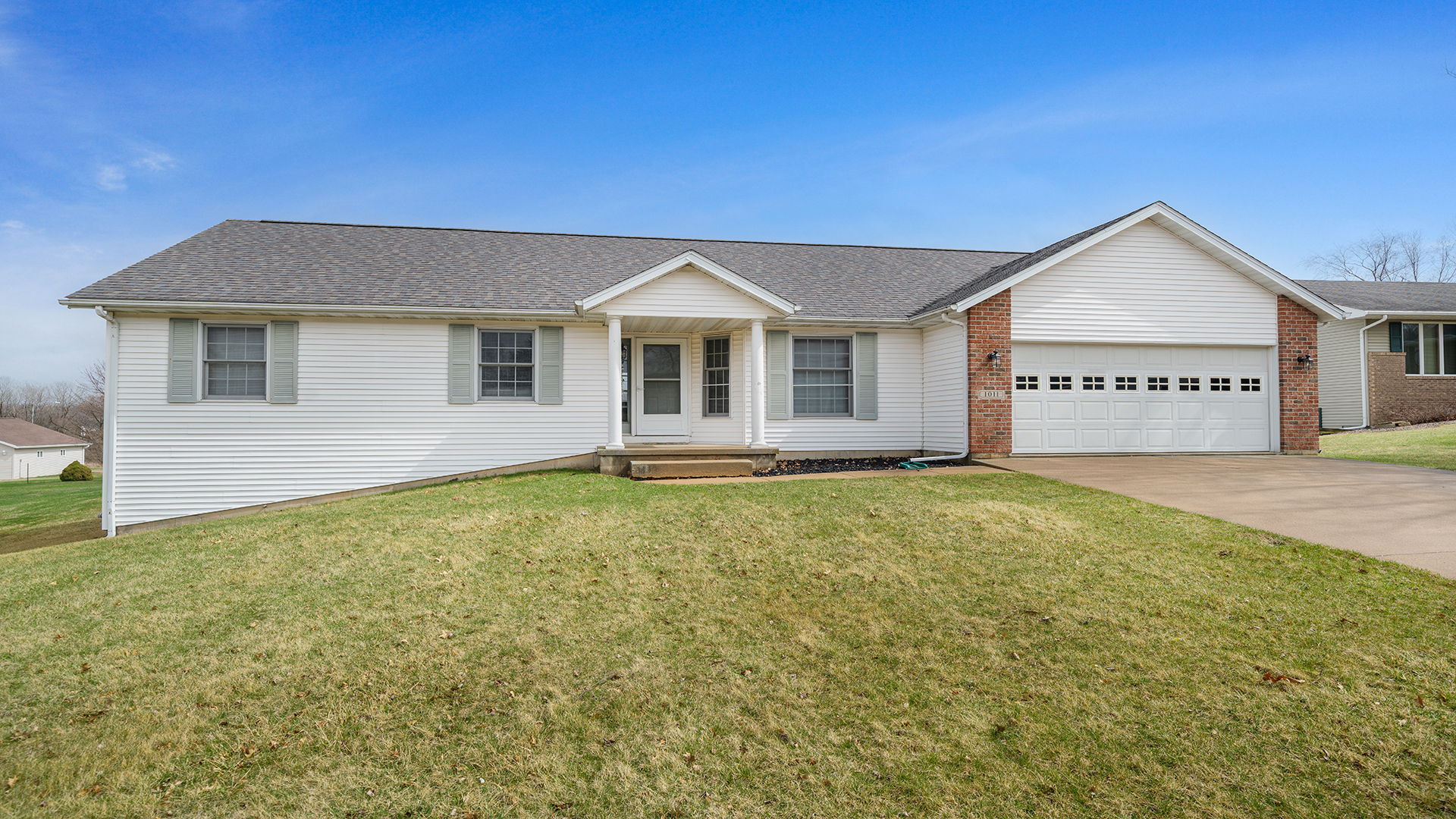1011 Burke Drive Property Photo
