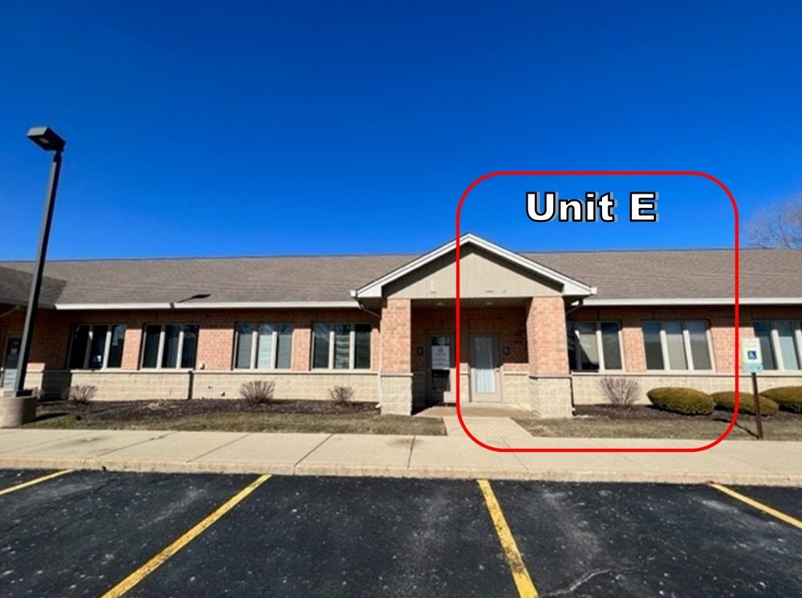 1005 Alexander Court E Property Photo 1
