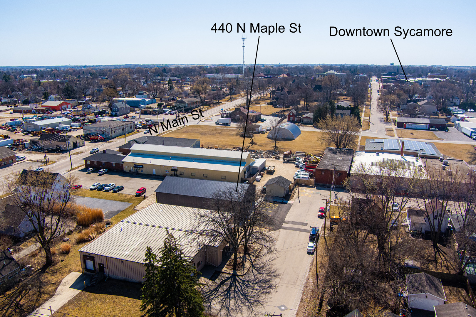 440 N Maple Street Property Photo 2