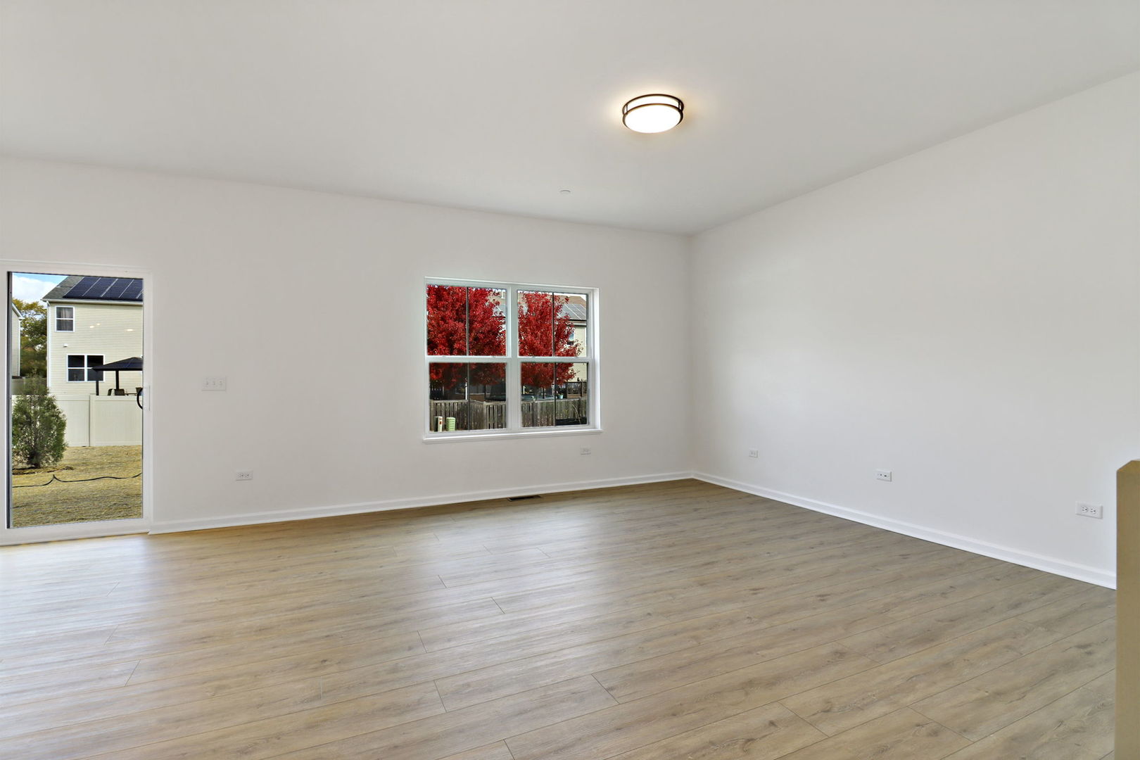 2483 Olivia Court Property Photo 9