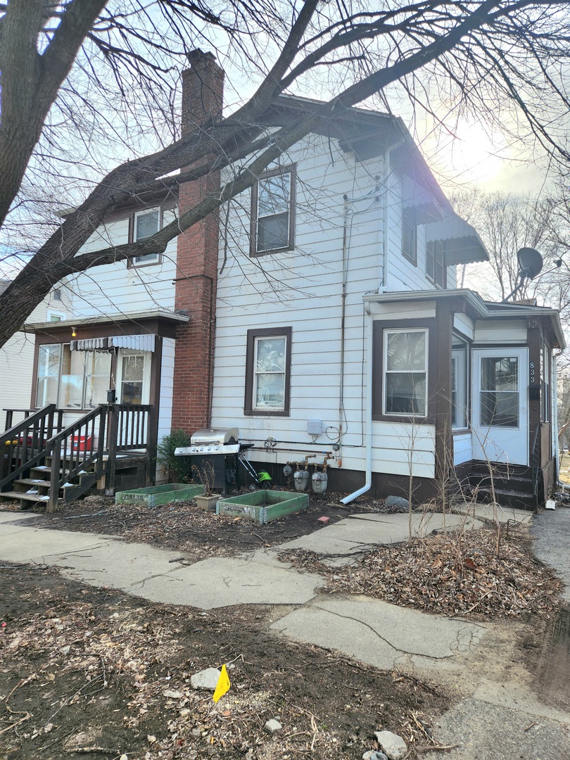 833 Hovey Avenue Property Photo