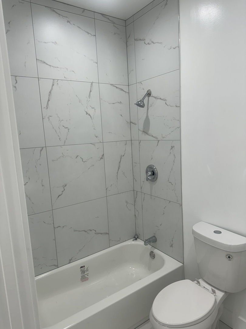 6148 S Eberhart Avenue Property Photo 15