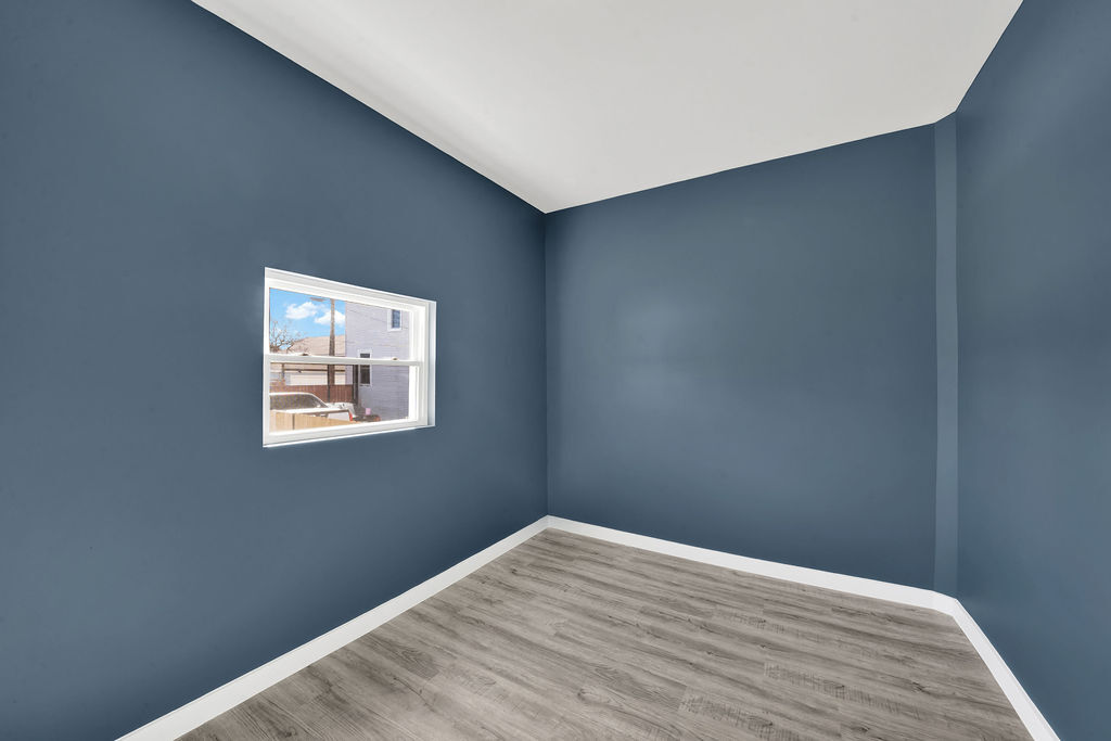 5605 S Rockwell Street Property Photo 13