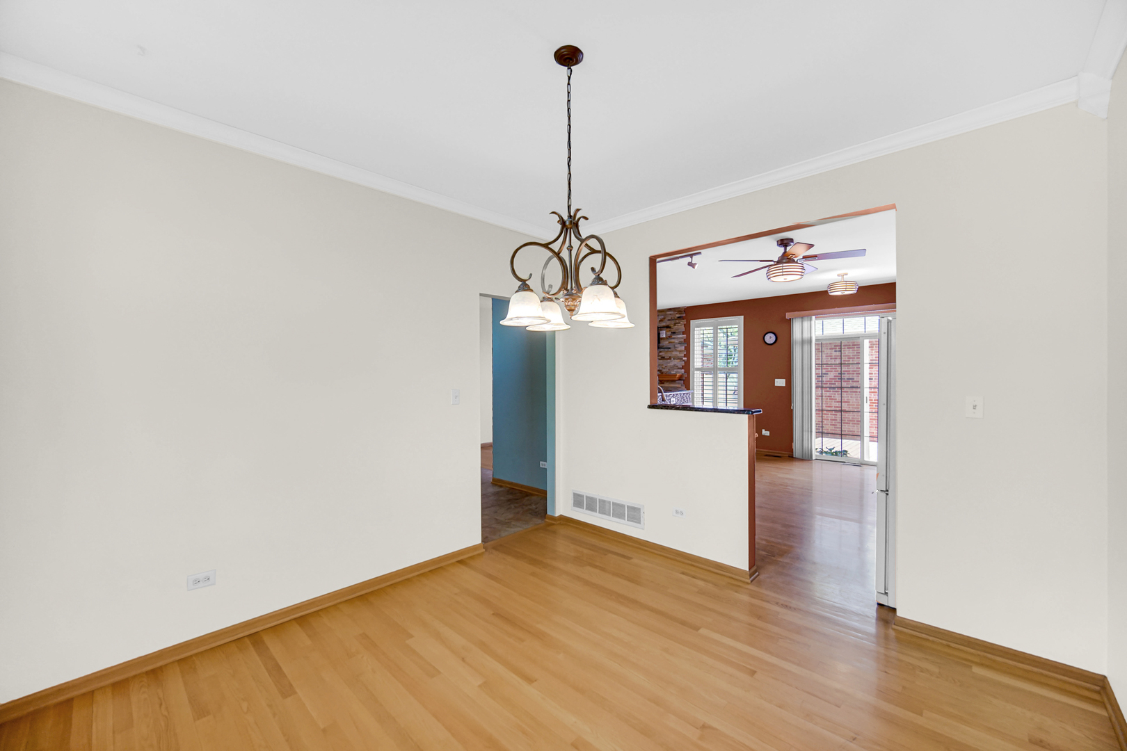 18524 Dearborn Court Property Photo 10
