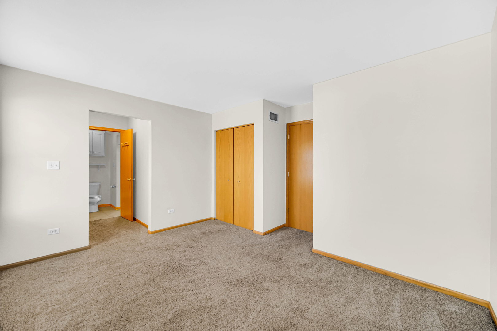 18524 Dearborn Court Property Photo 19