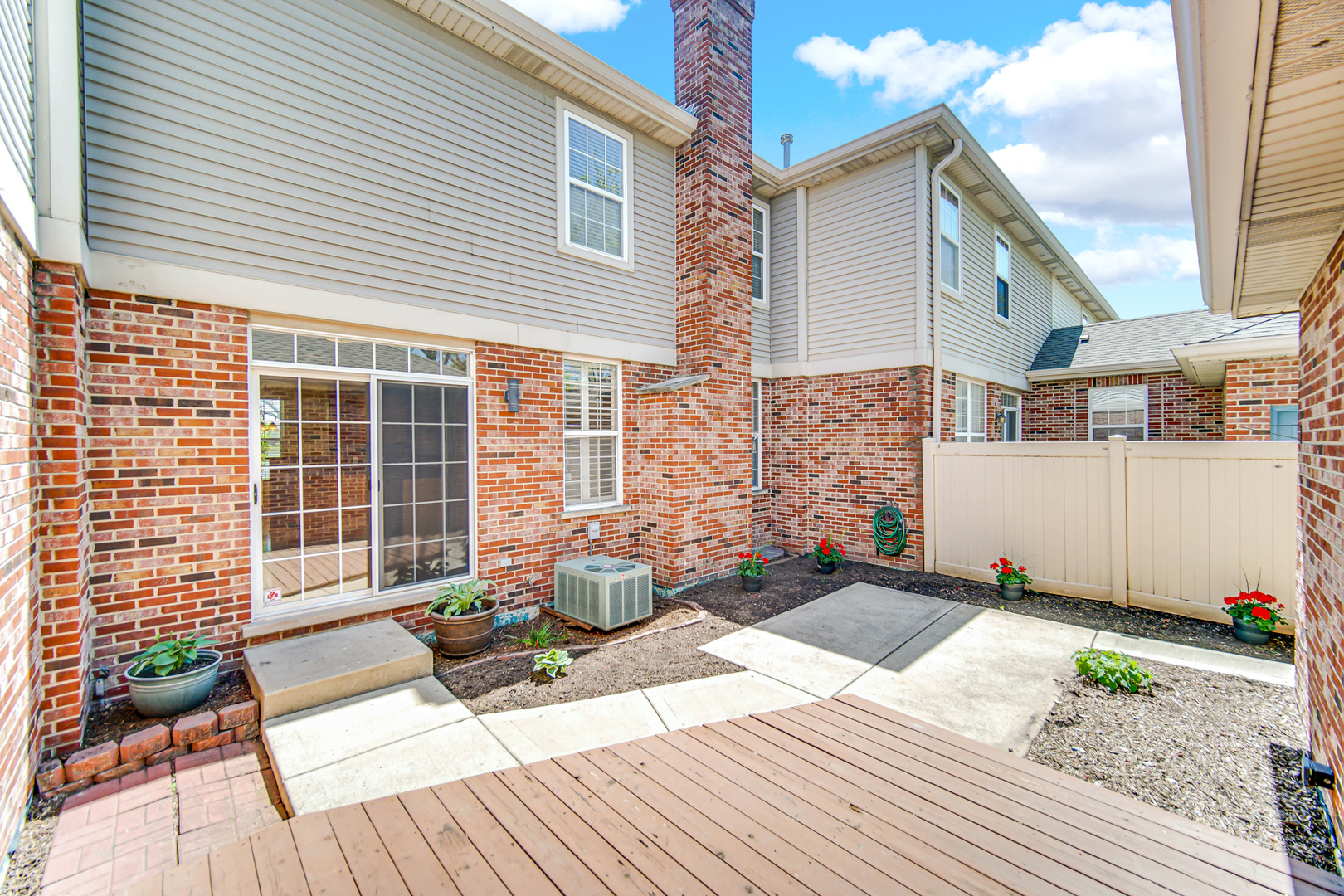 18524 Dearborn Court Property Photo 23