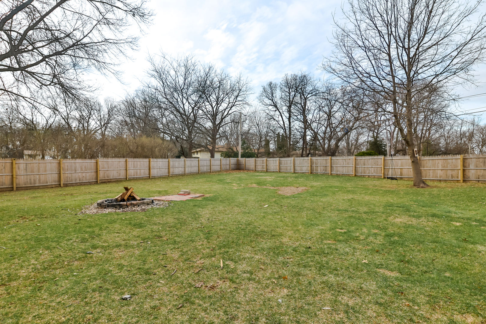 6907 Claremont Street Property Photo 7