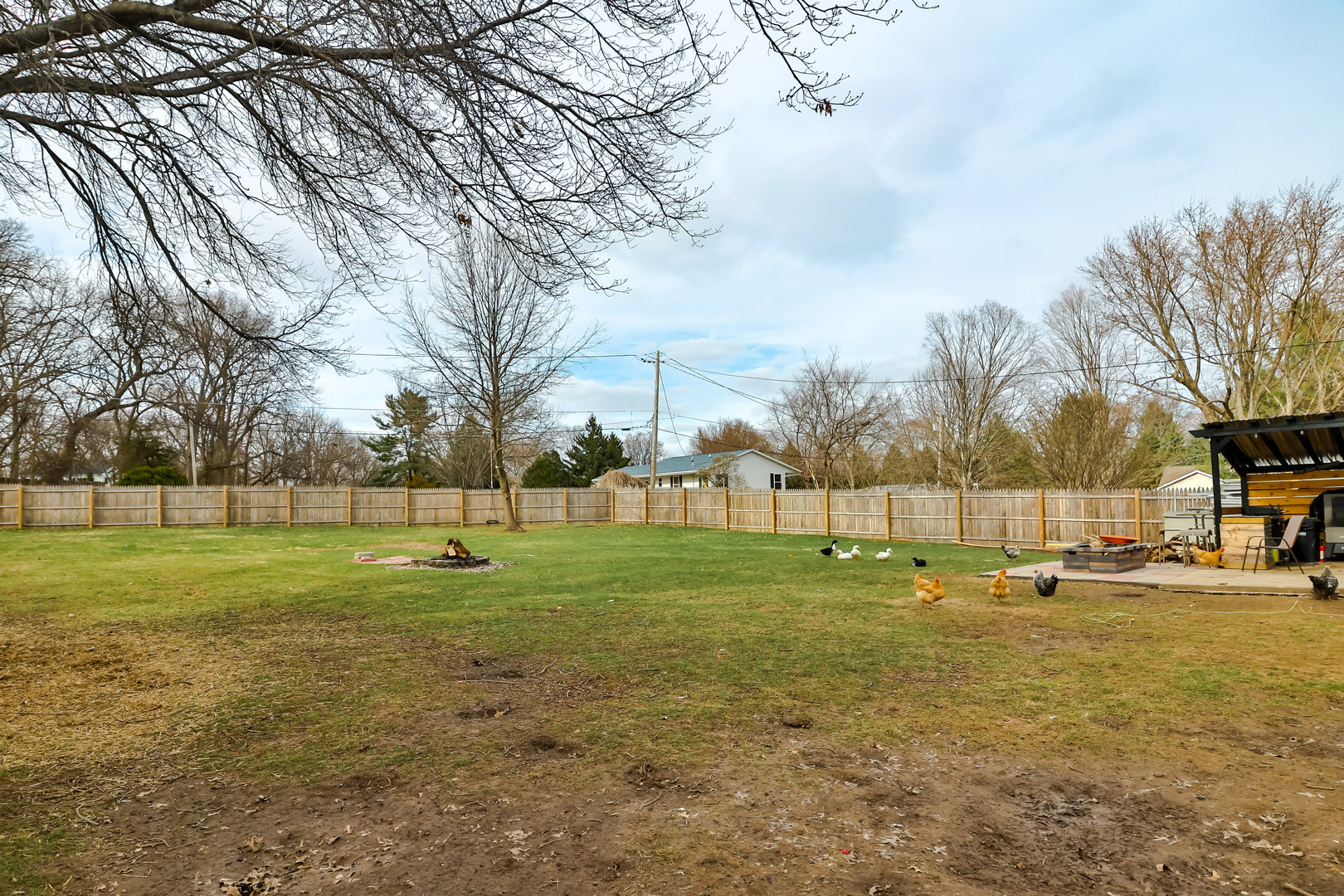 6907 Claremont Street Property Photo 8