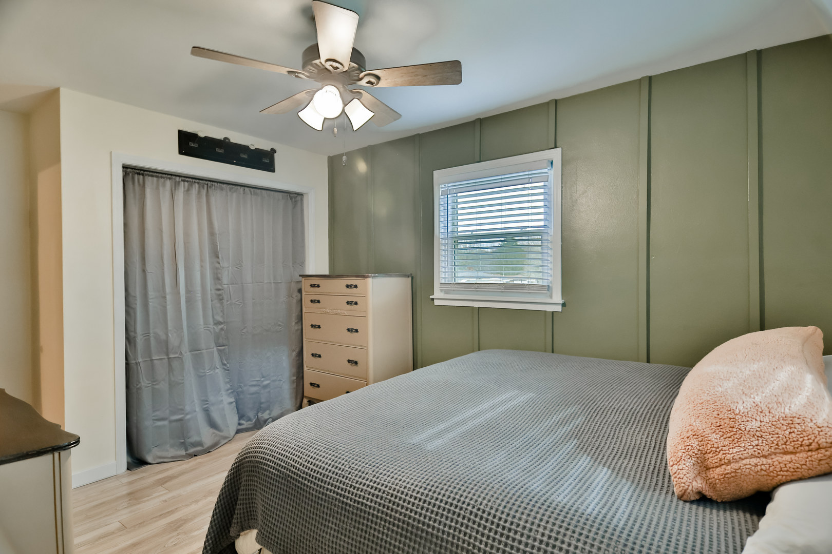 6907 Claremont Street Property Photo 18