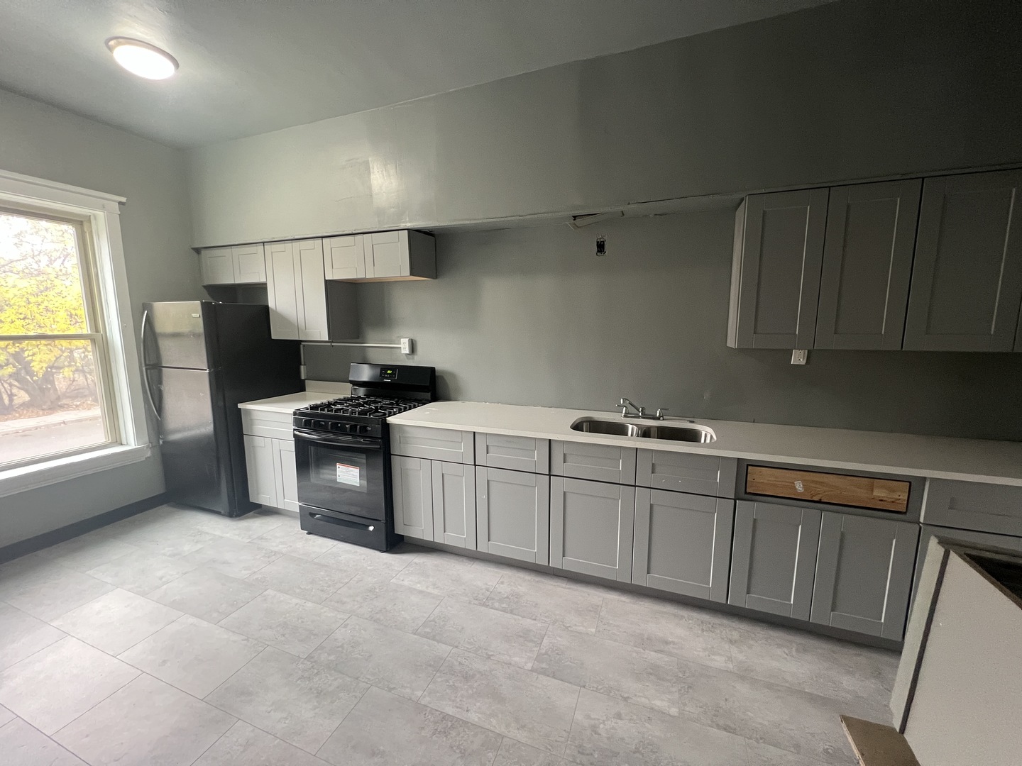 4958 S Michigan Avenue 1s Property Photo 3