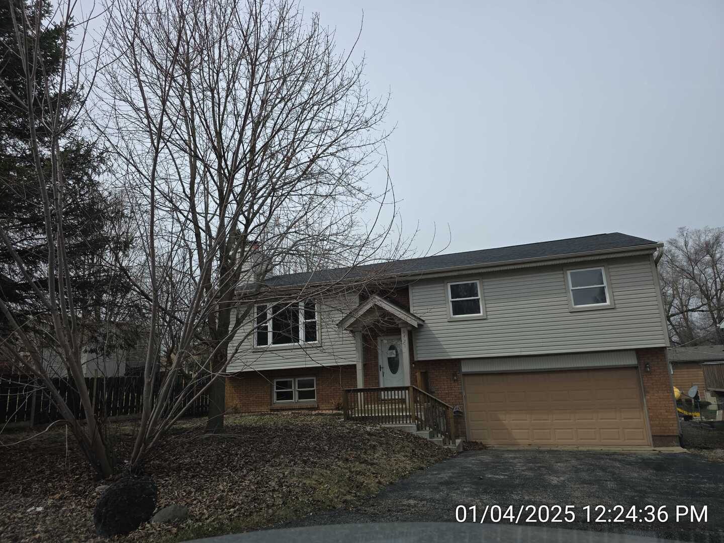 6421 Wood Drive Property Photo 1
