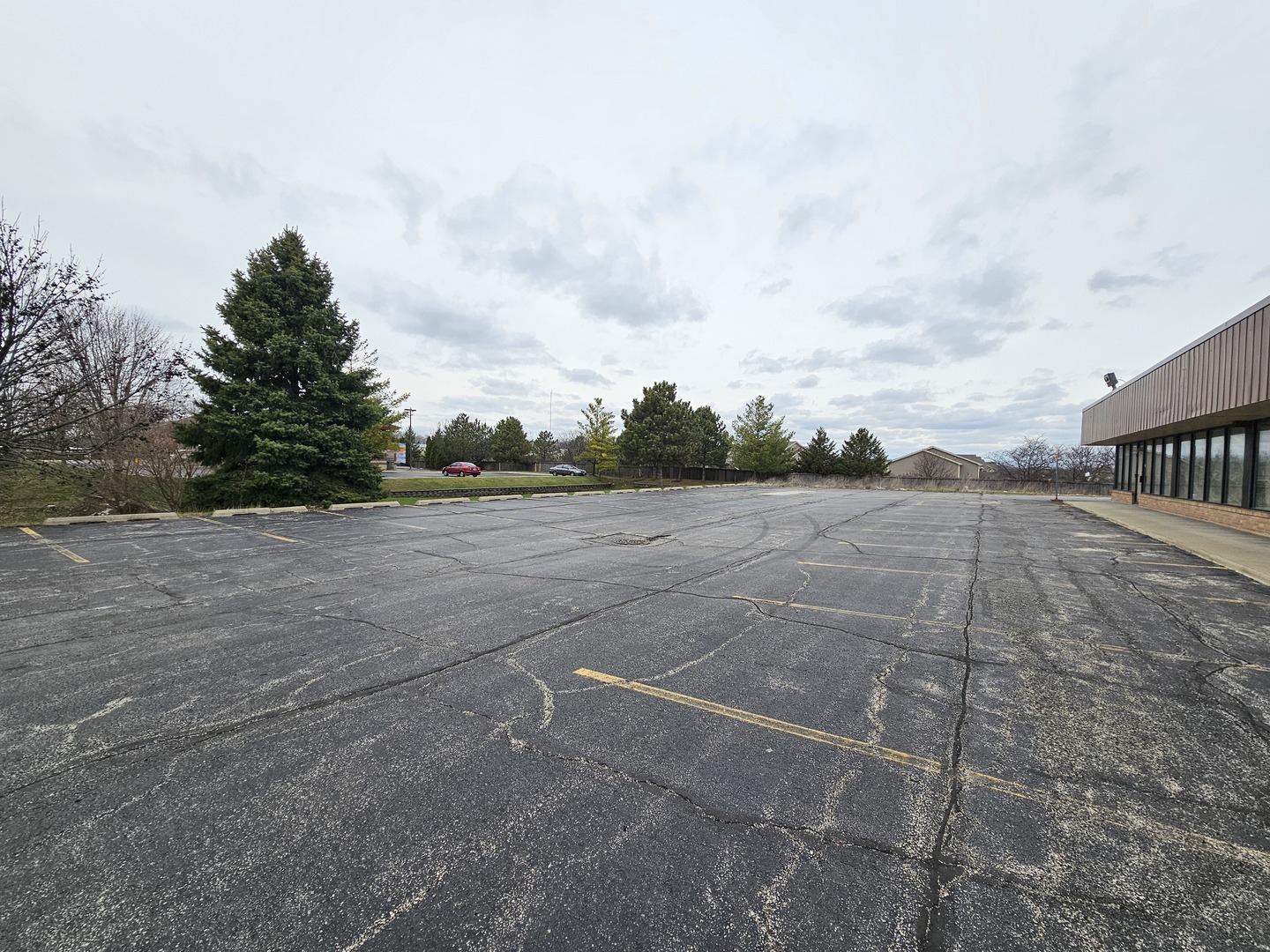 3202 Northwest Highway Property Photo 16
