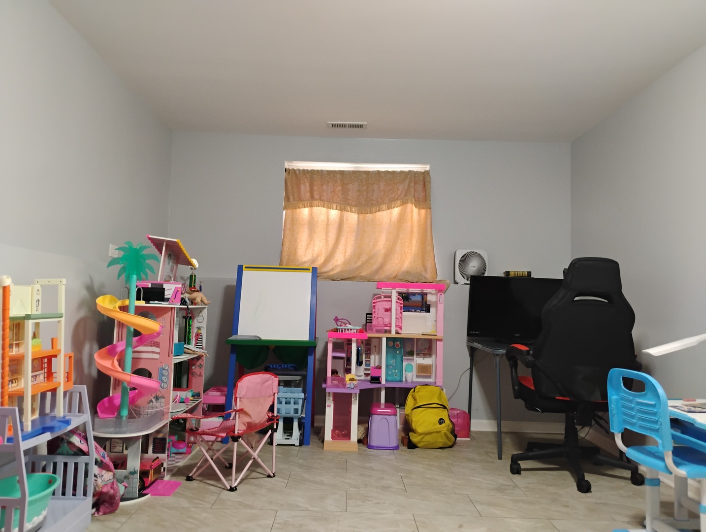 1011 N Keeler Avenue Property Photo 22