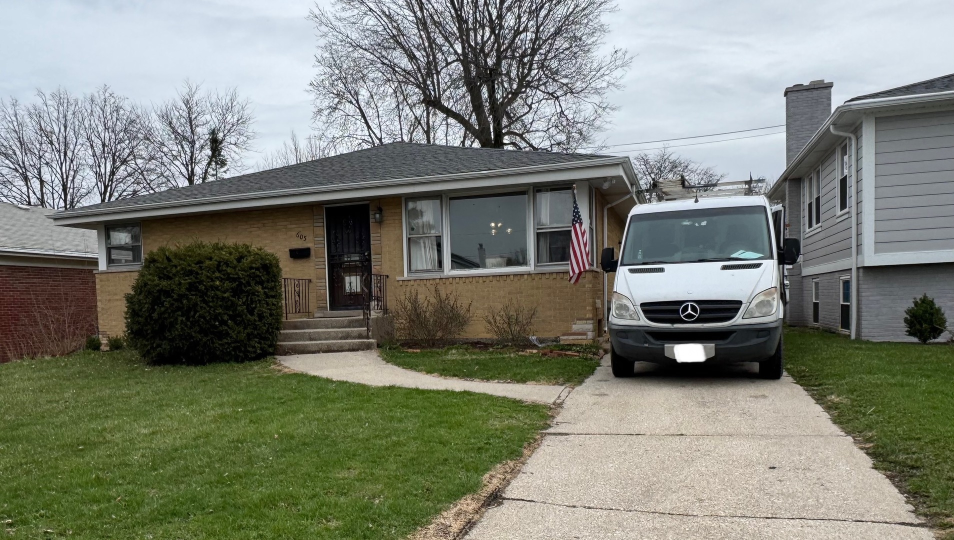 605 6th Avenue Property Photo