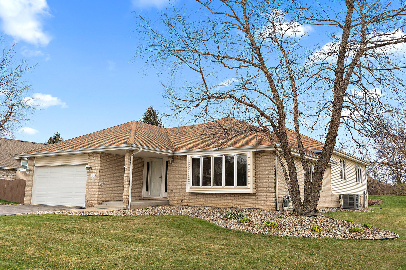 10412 Aileen Avenue Property Photo
