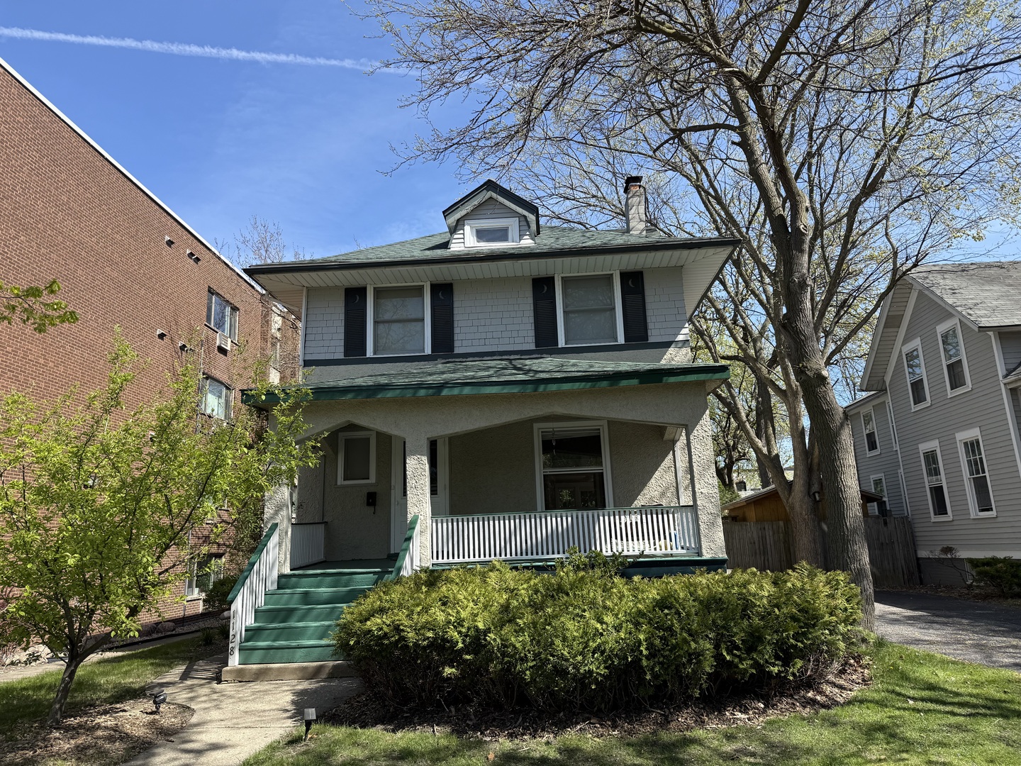 1128 Greenleaf Avenue Property Photo