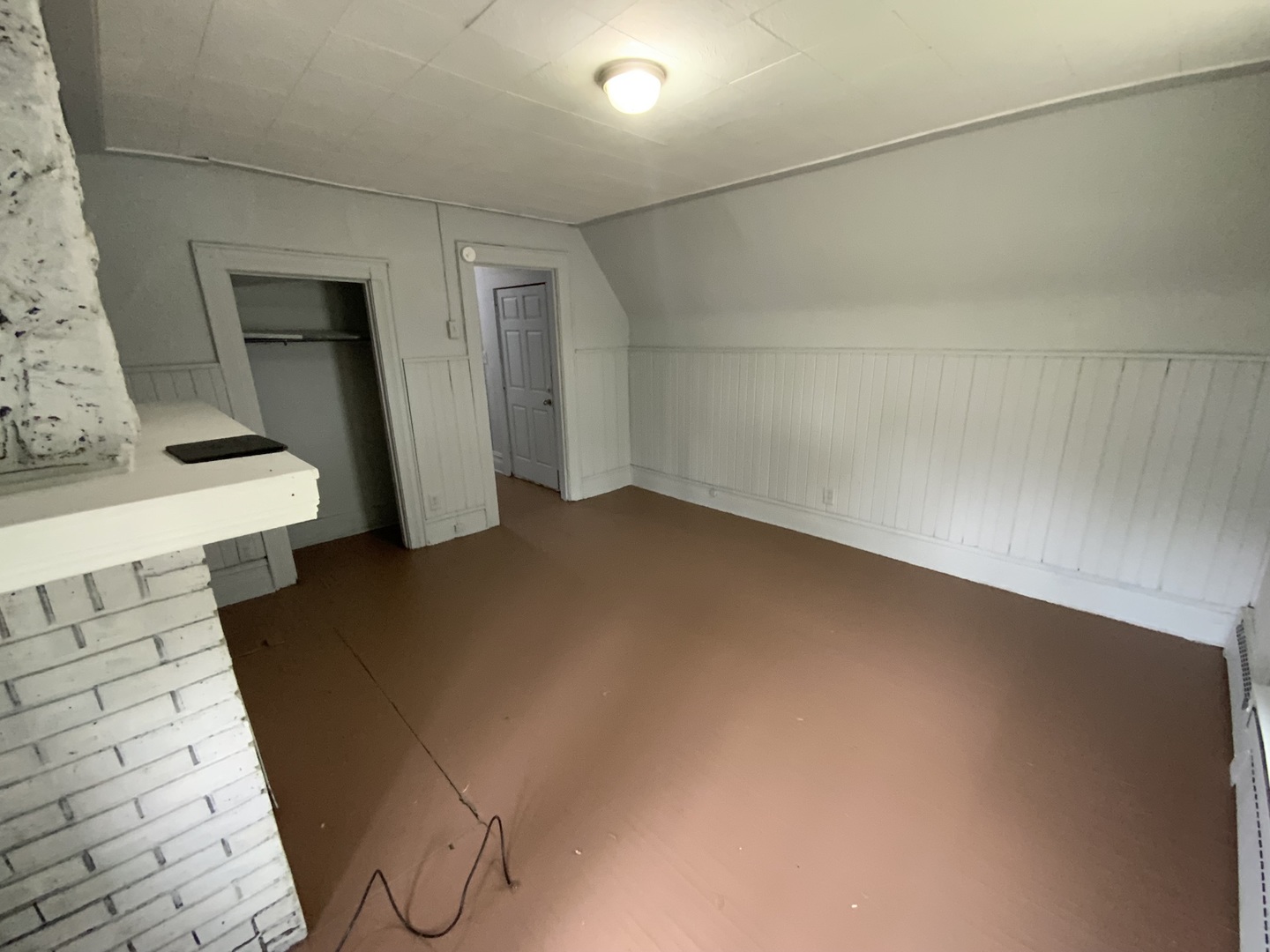 409 Chandler Street Property Photo 2