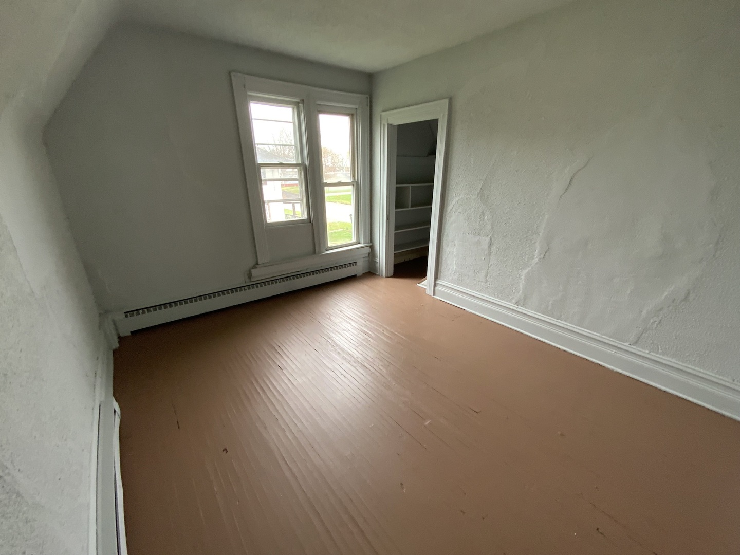 409 Chandler Street Property Photo 6