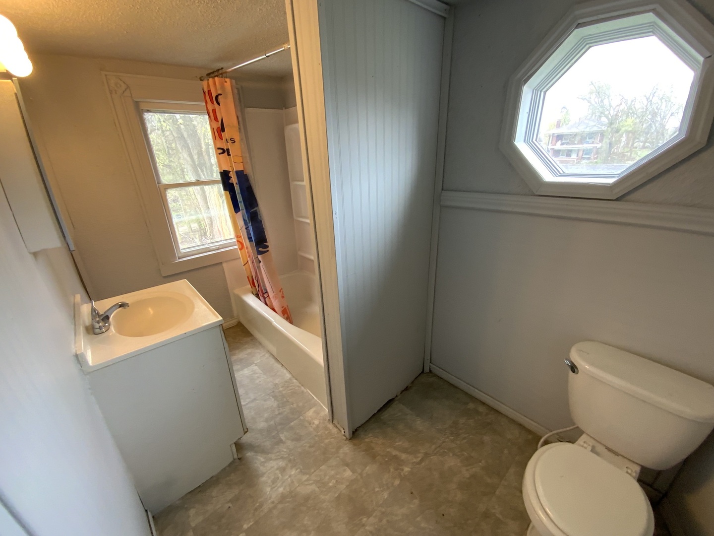 409 Chandler Street Property Photo 11