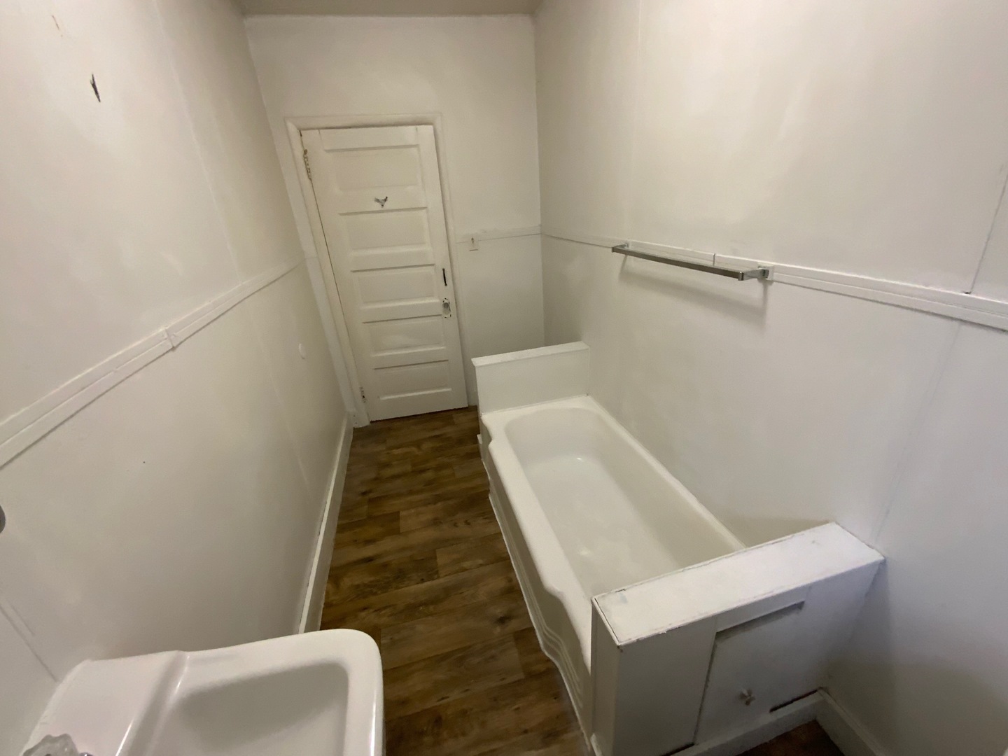 716 Robinson Street Property Photo 8
