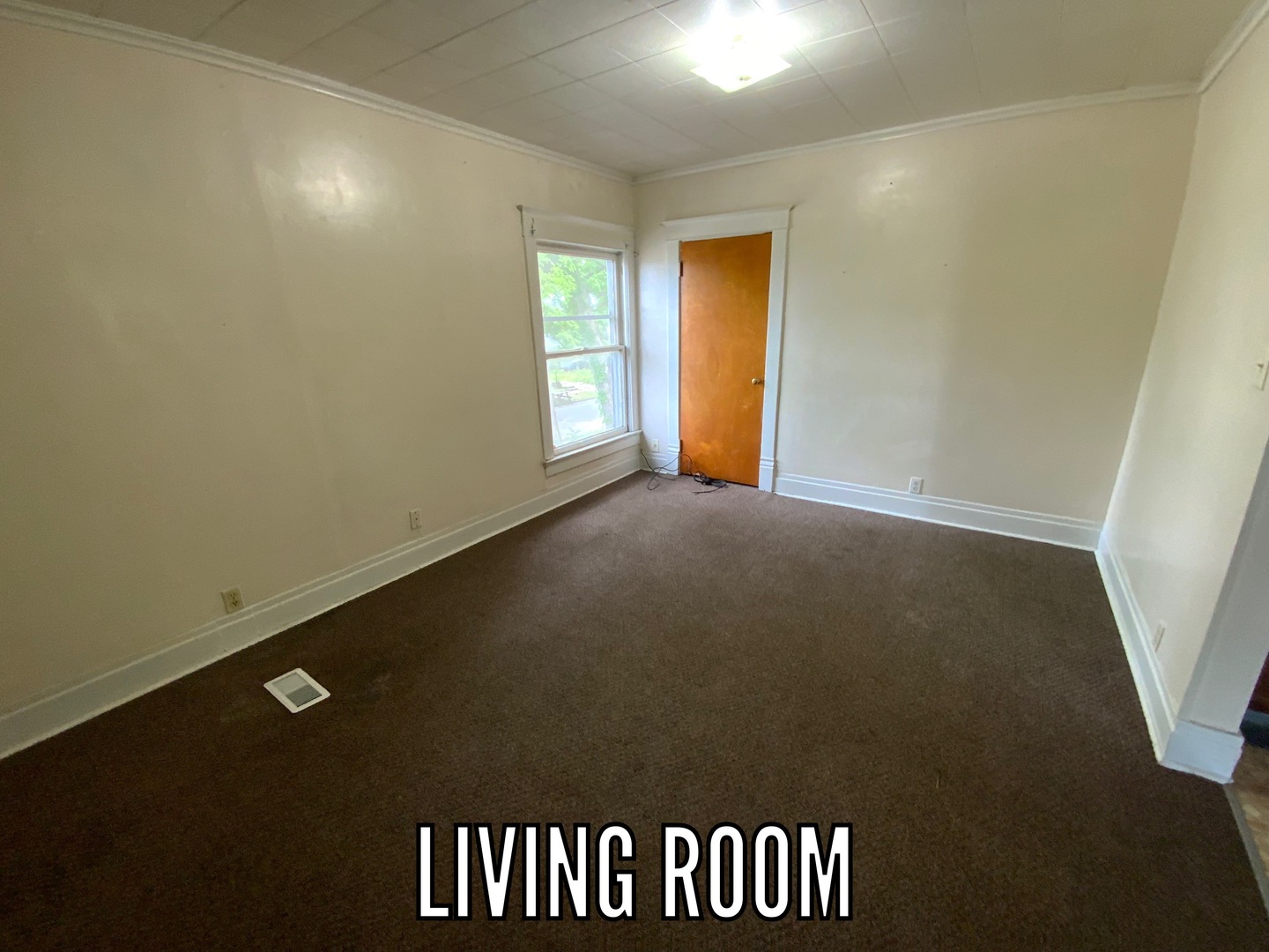 716 Robinson Street Property Photo 11