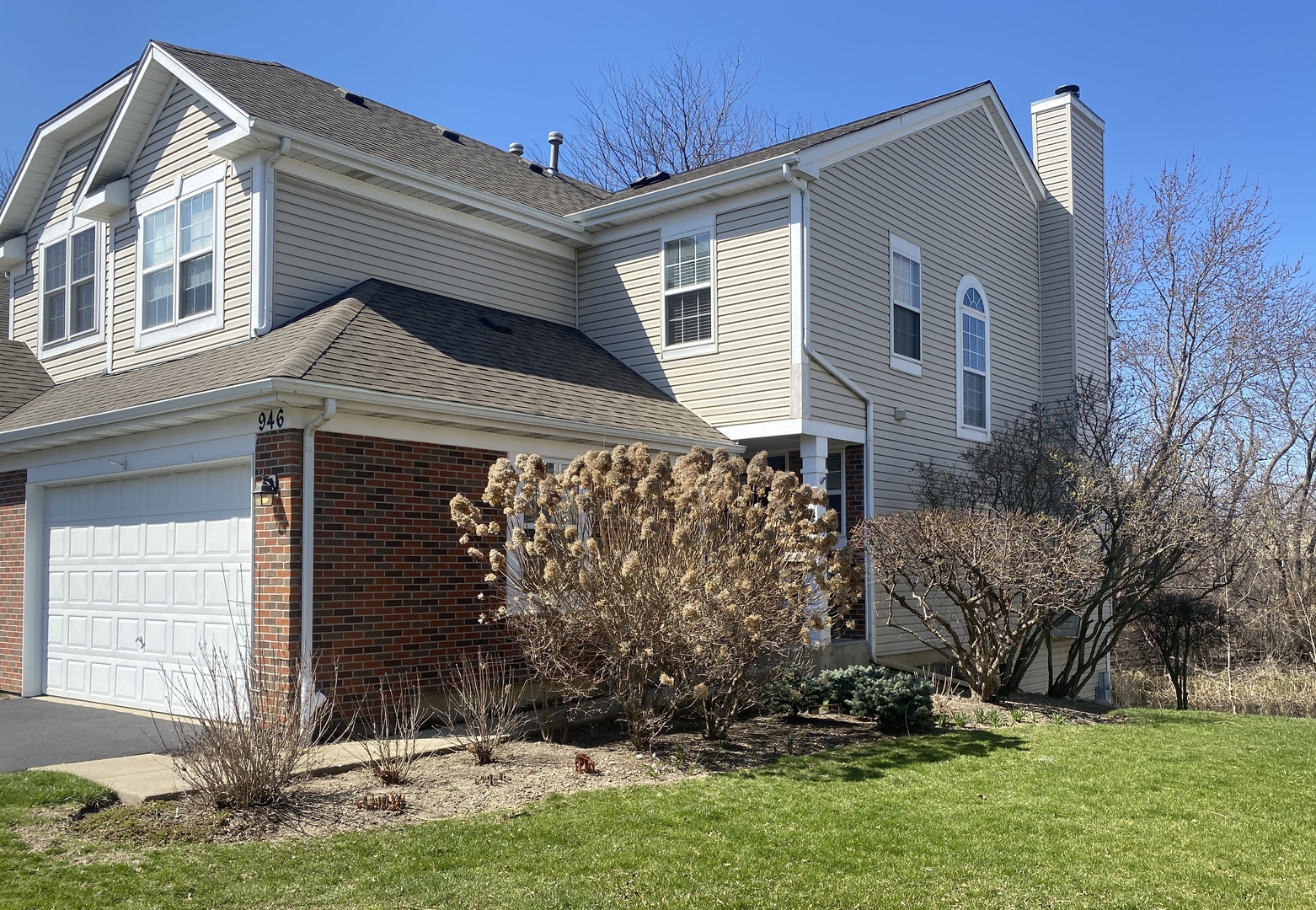 946 Highgate Lane Property Photo