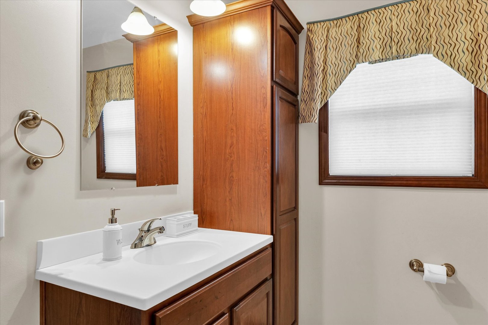 16322 Shangri La Road Property Photo 15