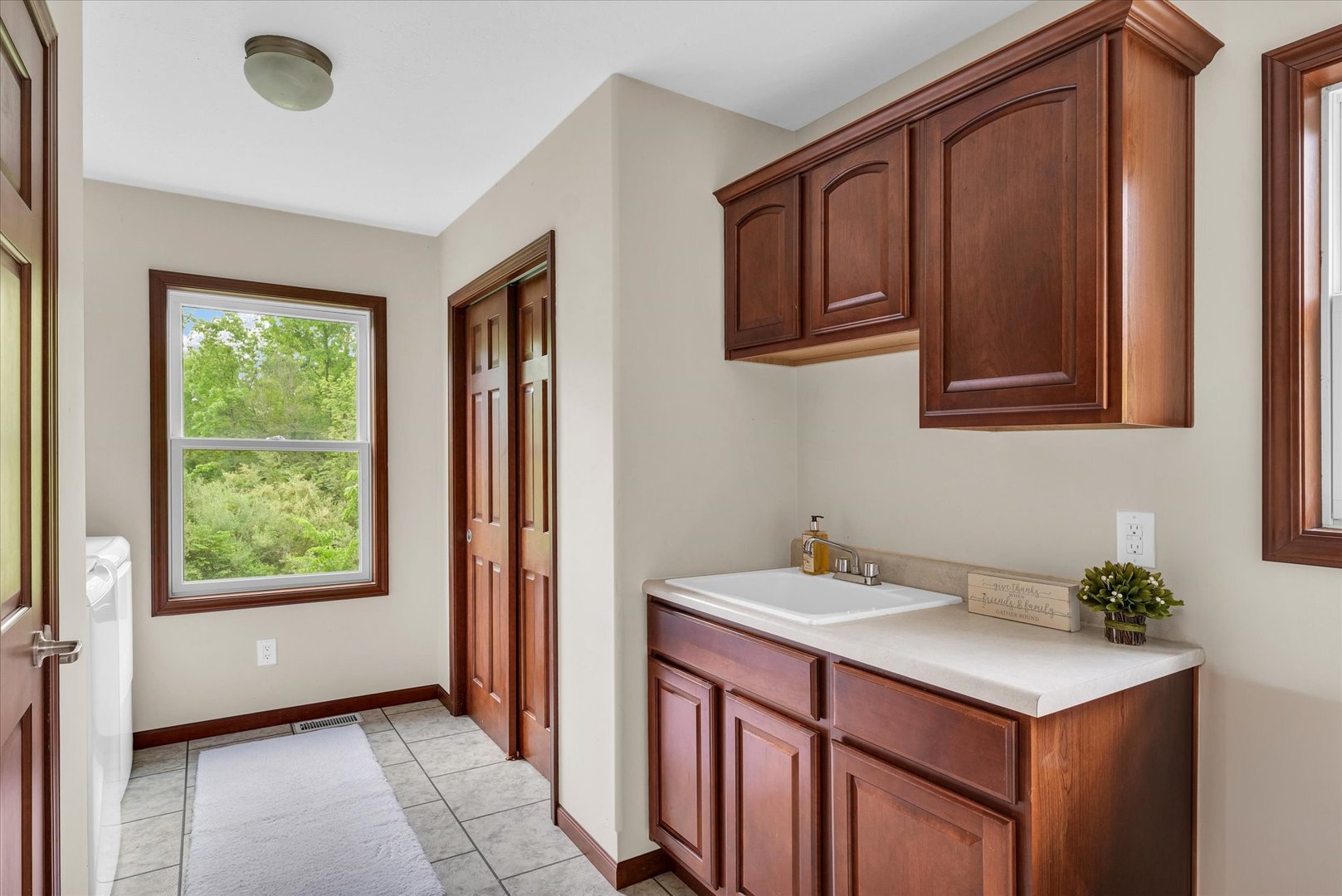 16322 Shangri La Road Property Photo 18