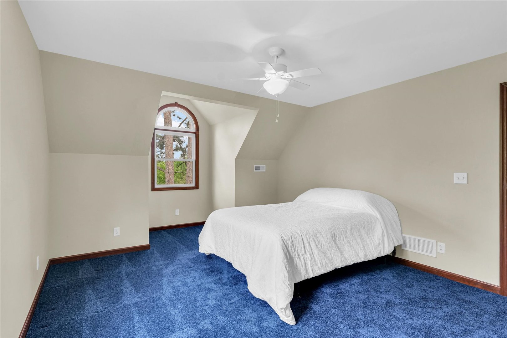 16322 Shangri La Road Property Photo 23