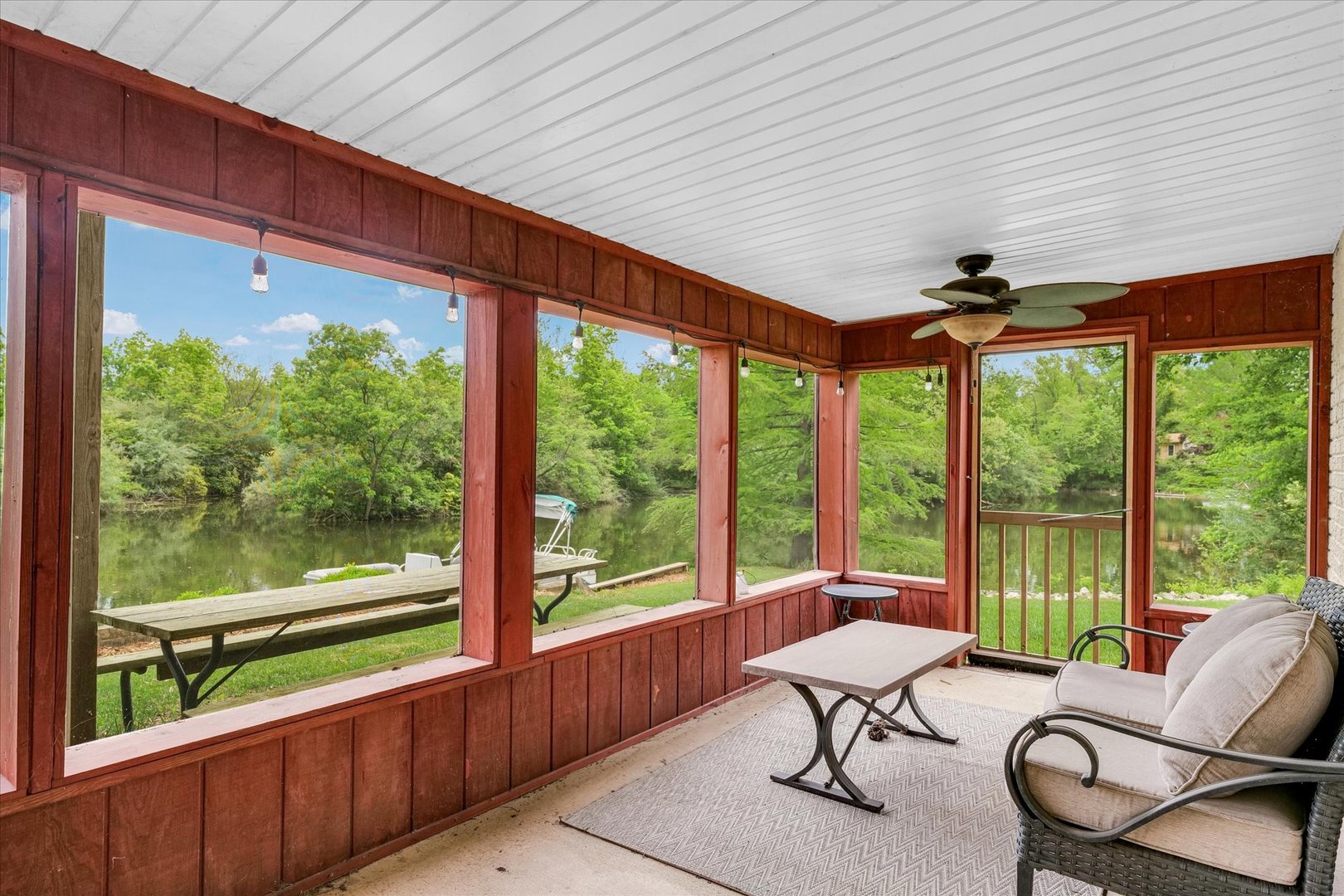 16322 Shangri La Road Property Photo 26