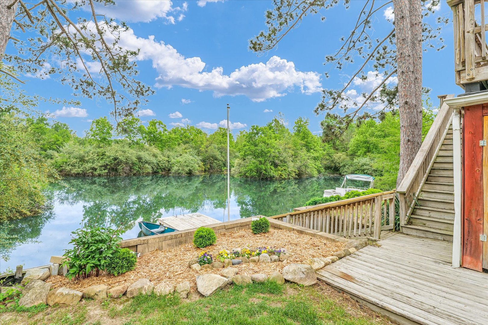 16322 Shangri La Road Property Photo 33