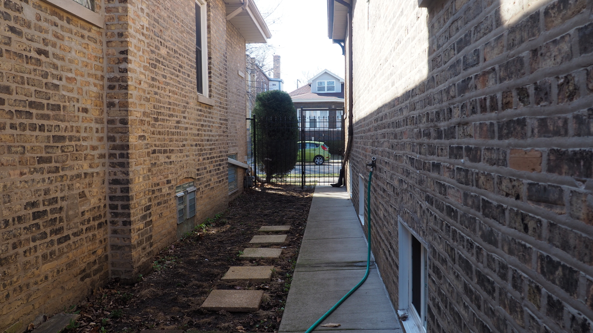 3005 N Kostner Avenue Property Photo 14