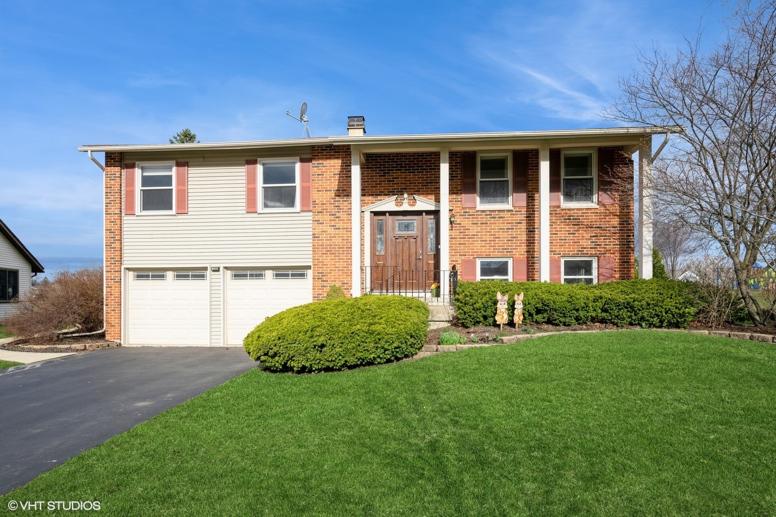 4080 Chesapeake Court Property Photo