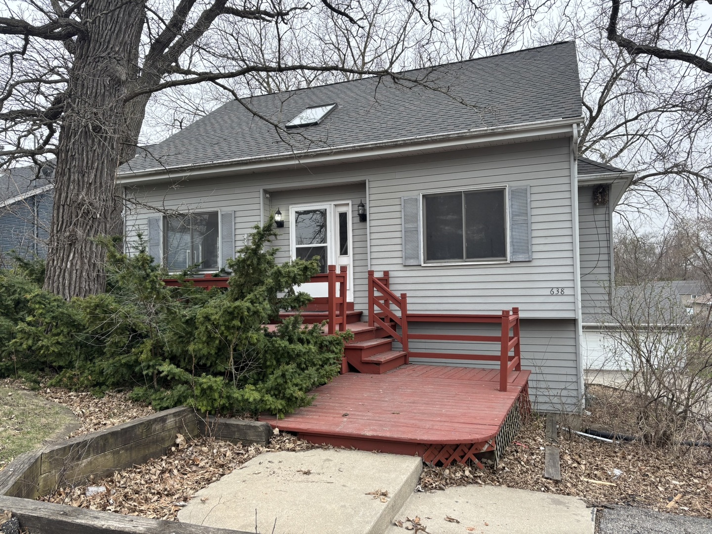 638 Virgil Avenue Property Photo