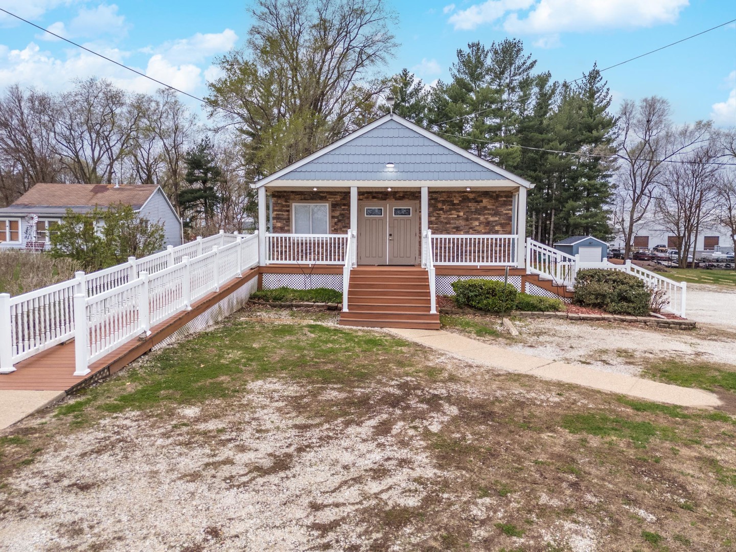 13895 1st Street Property Photo 4