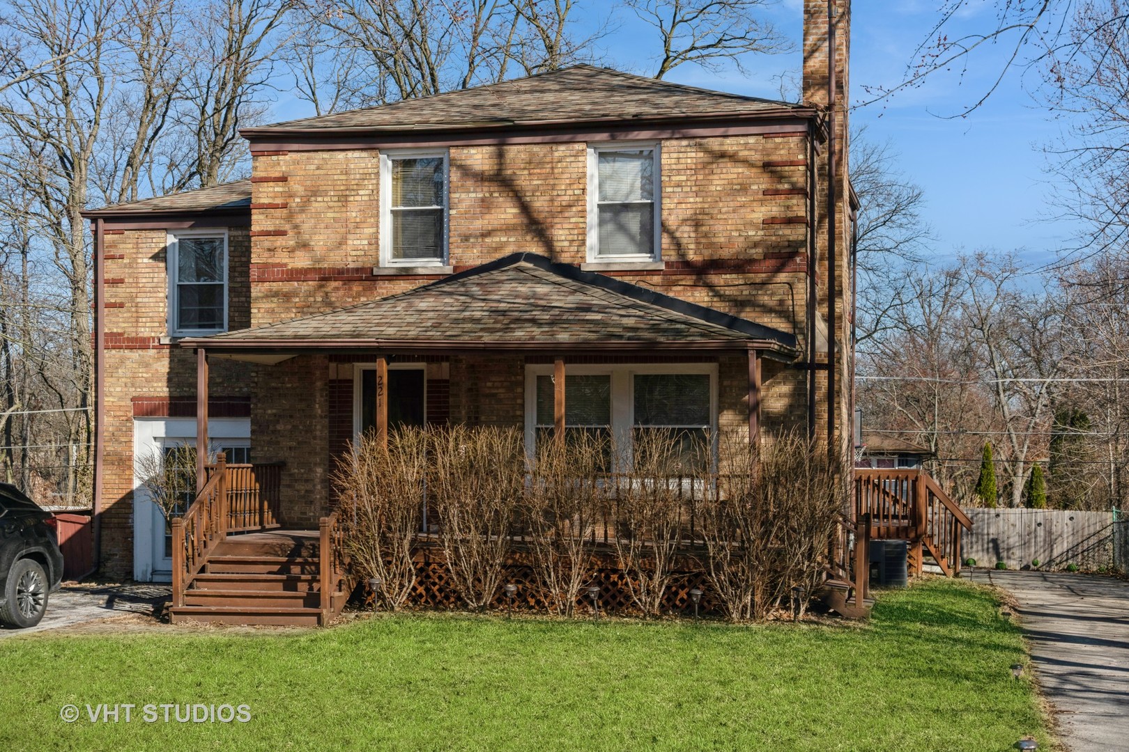 221 Cornwall Drive Property Photo
