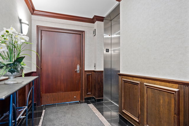 45 E Cedar Street 200 Property Photo 31