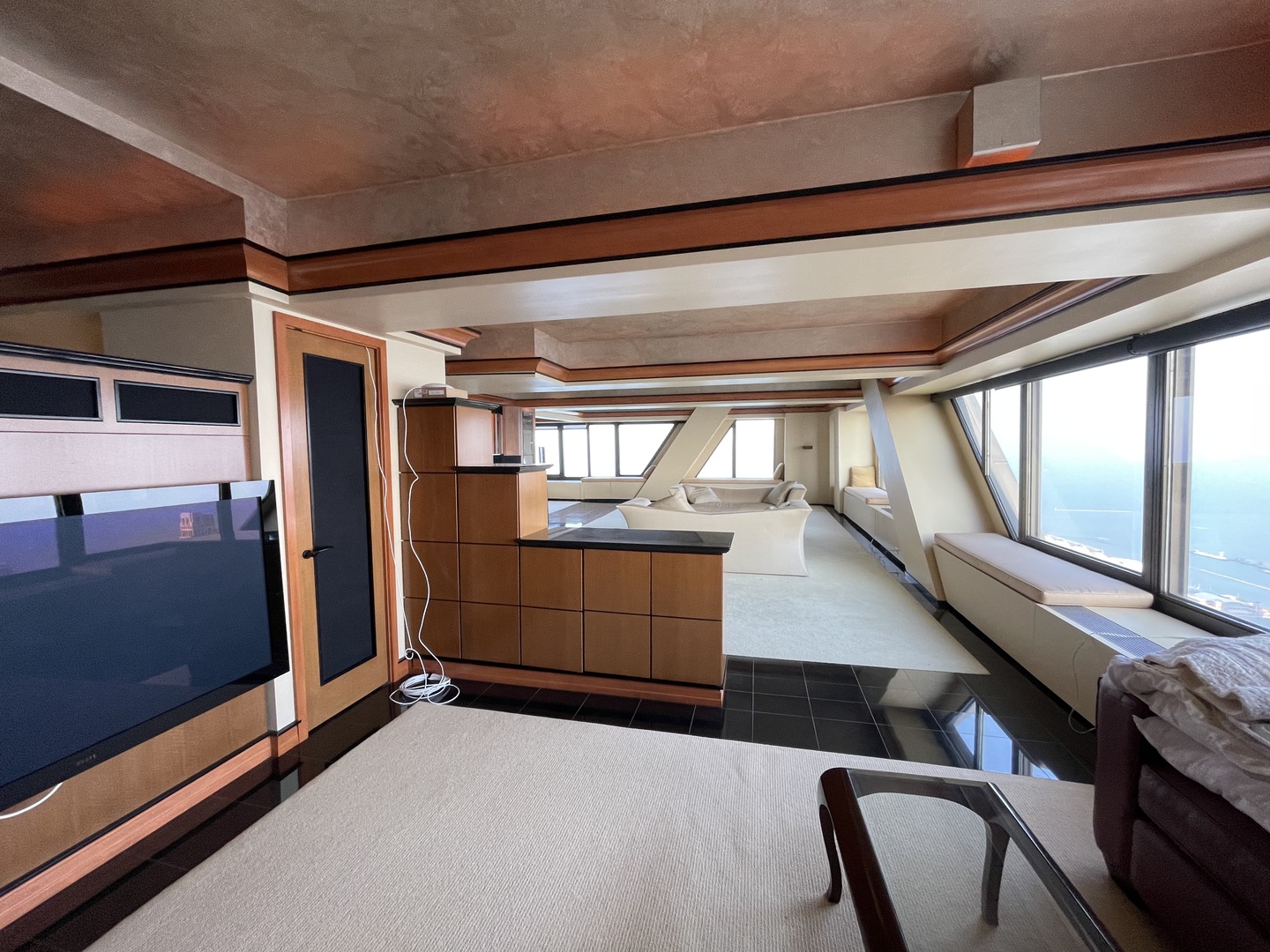 175 E Delaware Place 9007 Property Photo 12