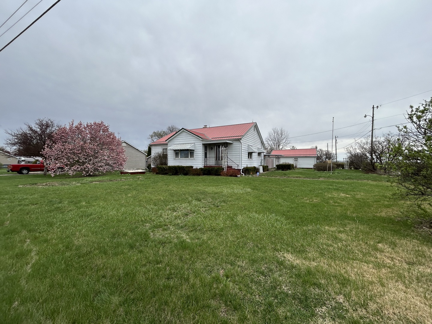 2411 S State Street Property Photo