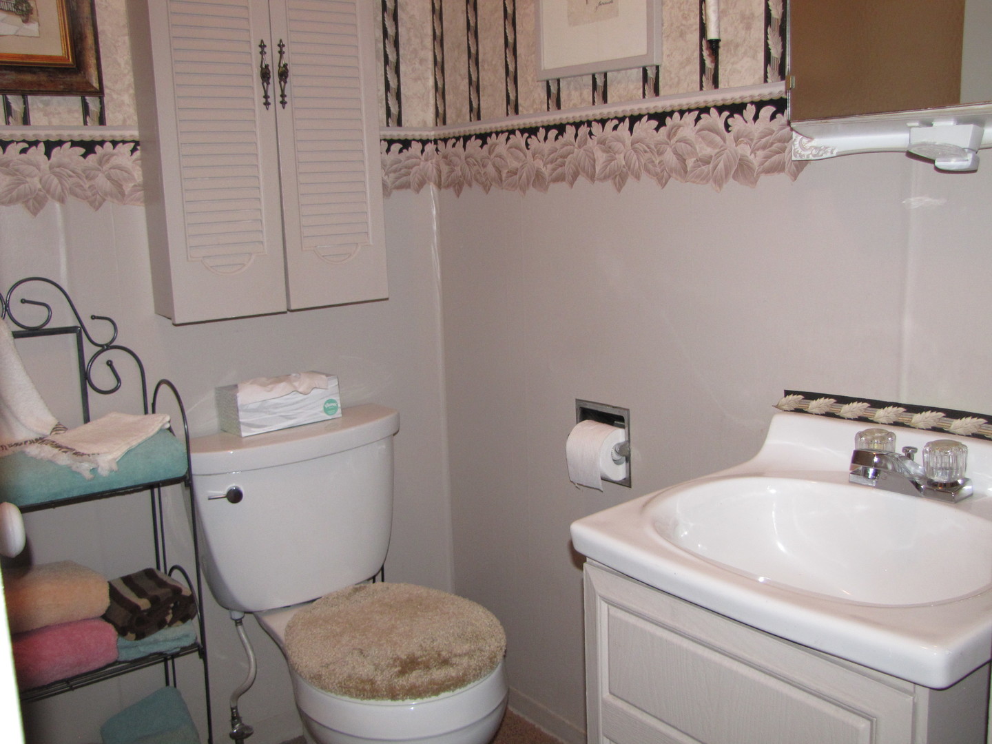 305 E South Central Avenue Property Photo 6