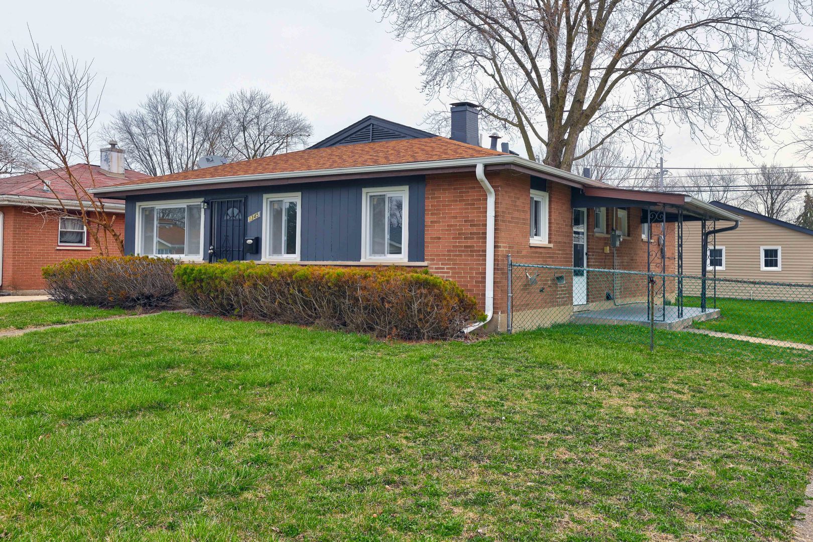 1345 Mackinaw Avenue Property Photo 2