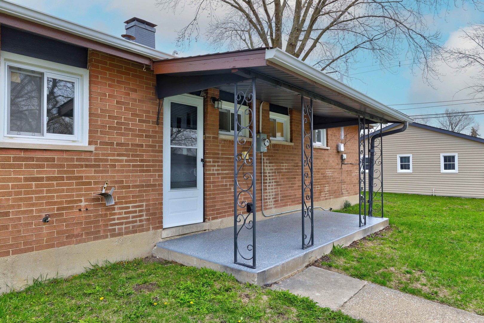 1345 Mackinaw Avenue Property Photo 5