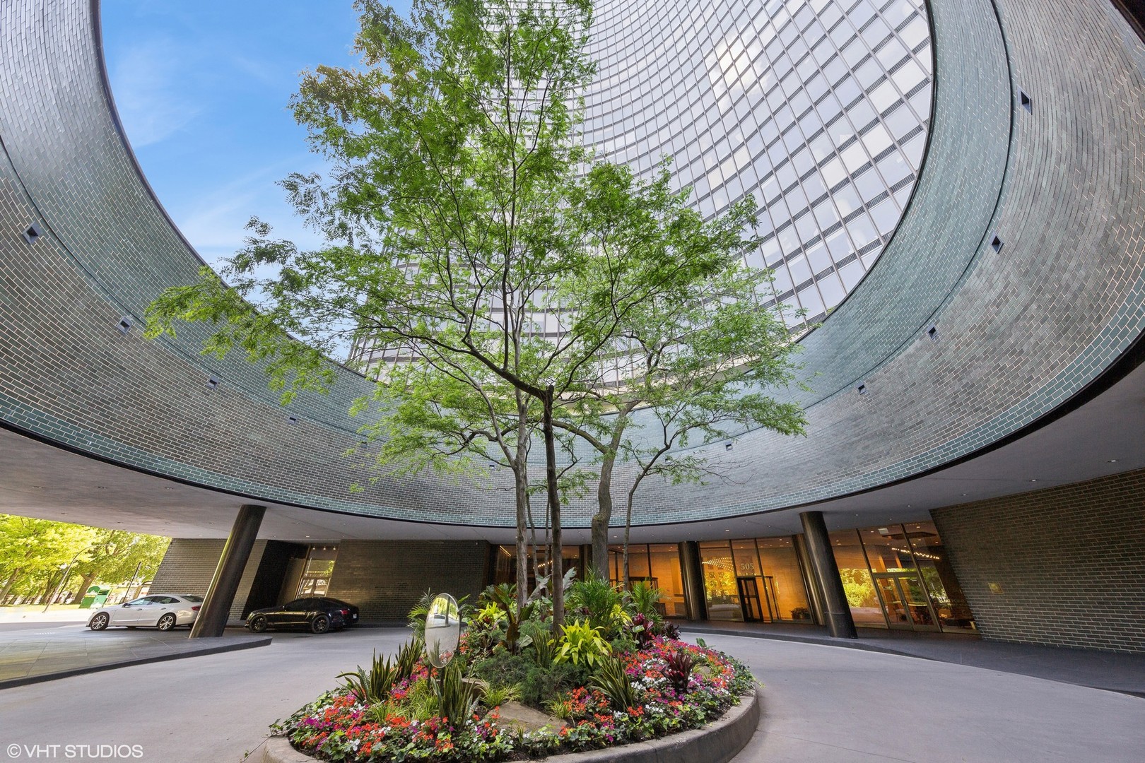 505 N Lake Shore Drive 4606-7 Property Photo 1