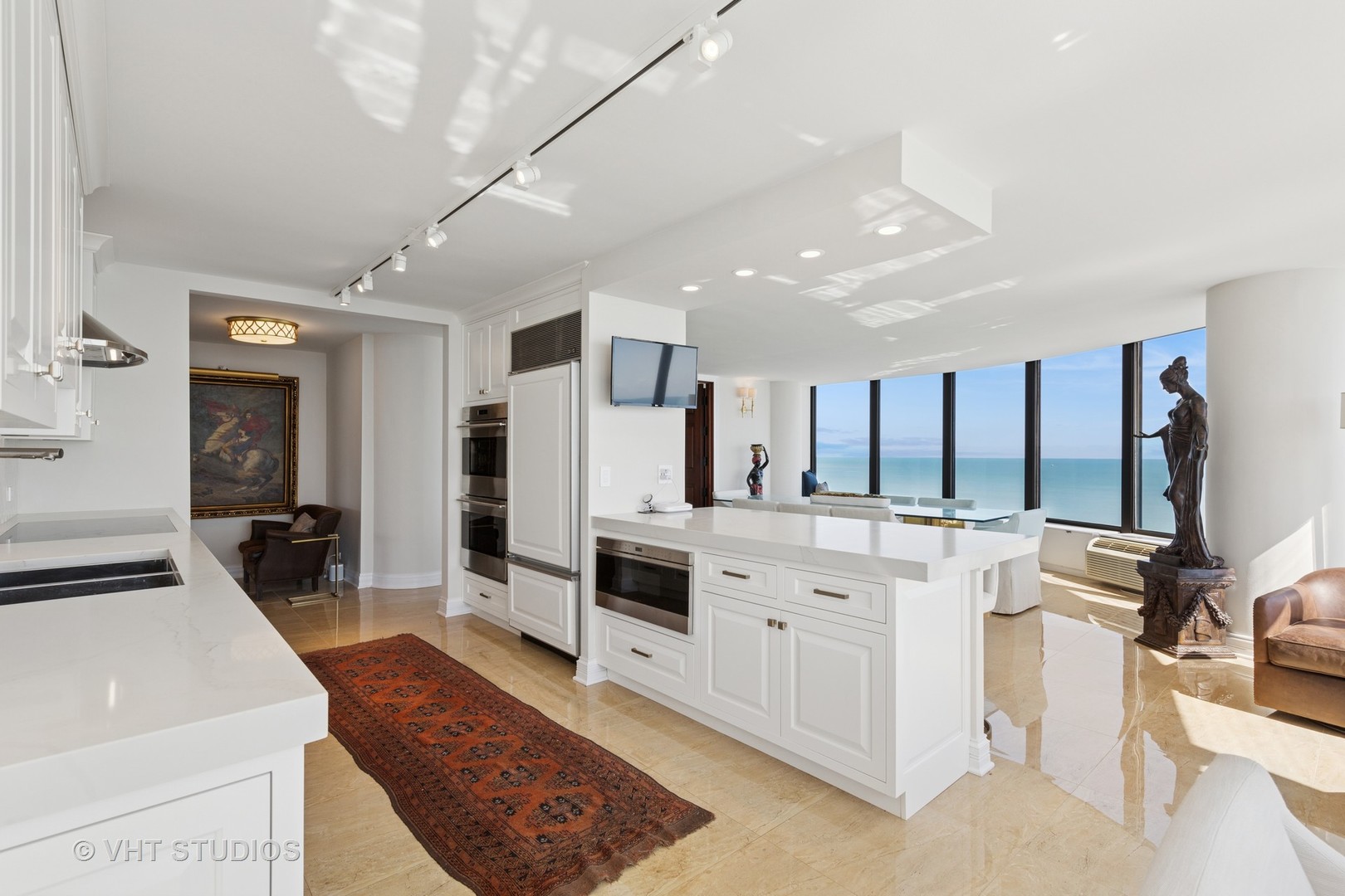 505 N Lake Shore Drive 4606-7 Property Photo 11