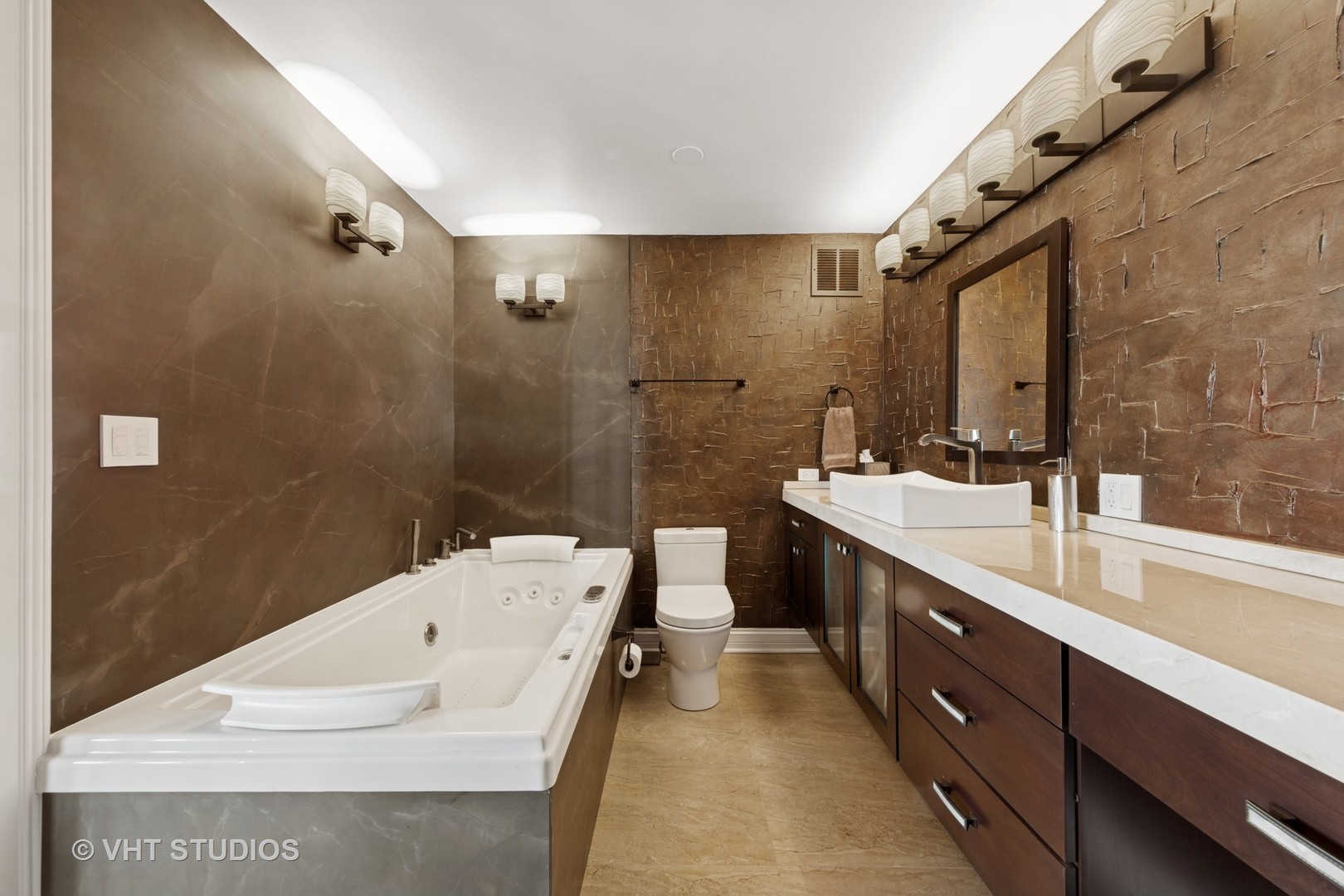 505 N Lake Shore Drive 4606-7 Property Photo 31