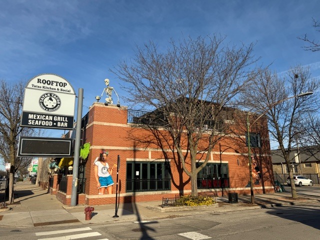5700 W Irving Park Road Property Photo 1