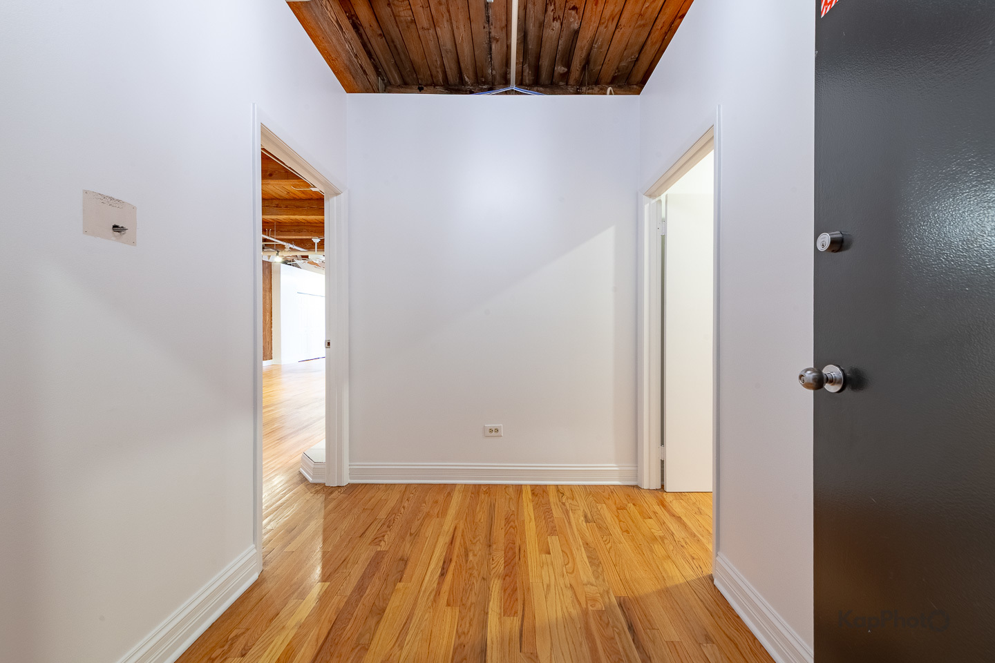 921 W Van Buren Street 201 Property Photo 6